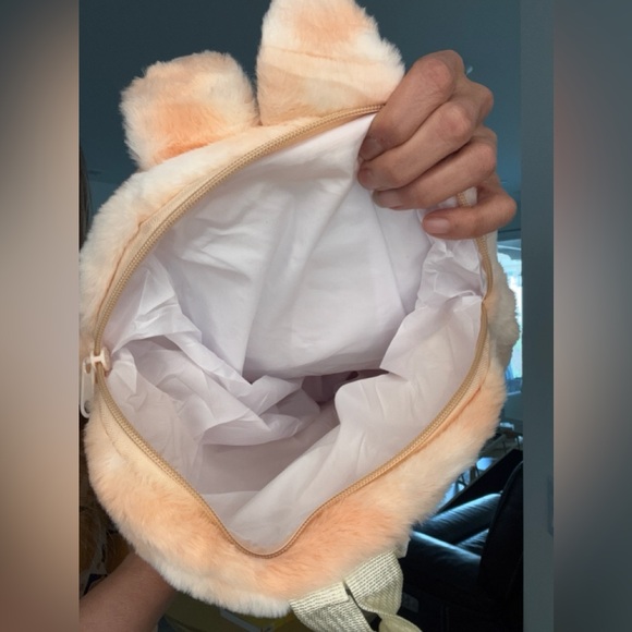 Labufu Little Monsters Furry backpack NEW - Picture 4 of 6